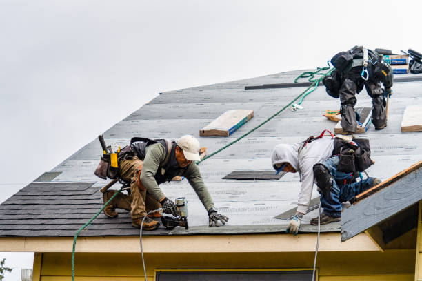 Professional Gutter Installation technician working in Morrow, GA